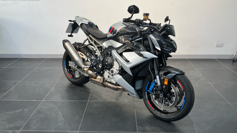 BMW M 1000 R (25MY)